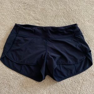 Lululemon short 2 inch